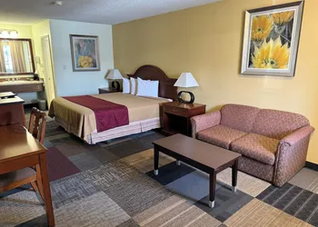 Thunderbird Motel hotel thumbnail 3