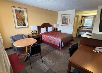 Thunderbird Motel hotel thumbnail 5