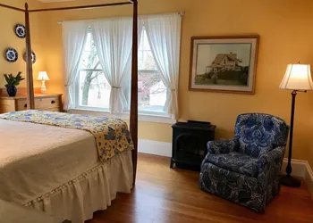 The Belmont Inn hotel thumbnail 5