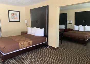 Buena Park Inn hotel thumbnail 6