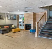 Country Inn & Suites by Radisson, Rossford - Toledo South hotel detail image 3