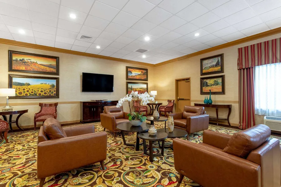 Hawthorn Extended Stay by Wyndham West Palm Beach Airport hotel detail image 2