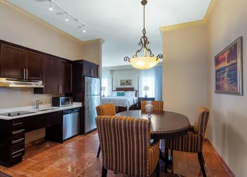 Hawthorn Extended Stay by Wyndham West Palm Beach Airport hotel thumbnail 5