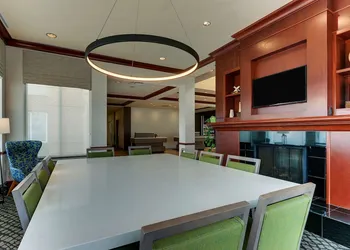 Hilton Garden Inn Indianapolis Airport hotel thumbnail 2
