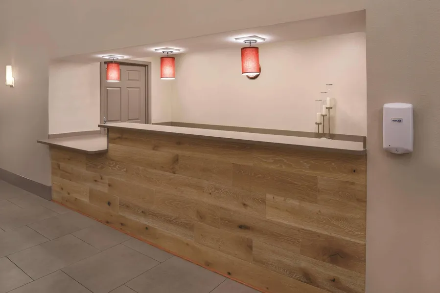 Country Inn & Suites by Radisson, Waterloo, IA hotel detail image 6