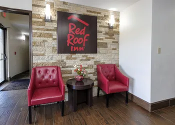 Red Roof Inn Culpeper hotel thumbnail 2