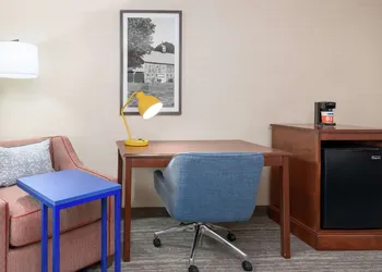 Hampton Inn Springfield South Enfield hotel thumbnail 6