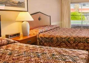 La Grande Inn hotel thumbnail 7