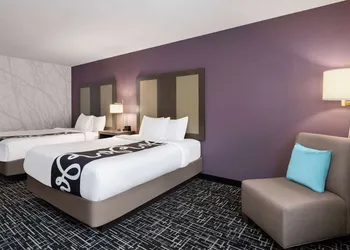 La Quinta Inn & Suites by Wyndham Pocatello hotel thumbnail 7
