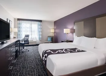 La Quinta Inn & Suites by Wyndham Pocatello hotel thumbnail 8