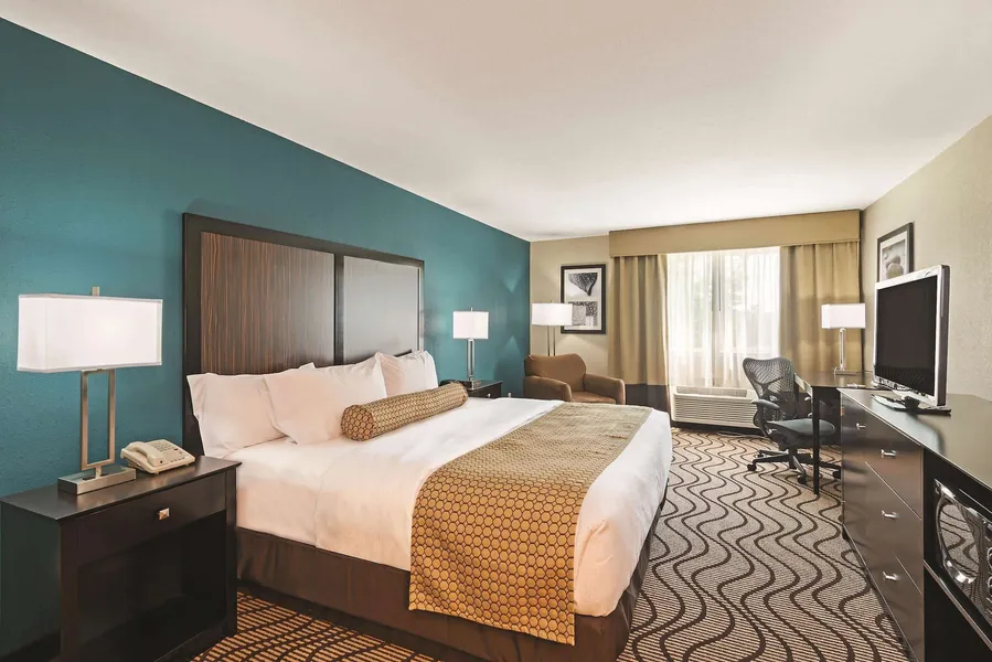La Quinta Inn & Suites by Wyndham Boise Towne Square hotel detail image 6