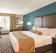 La Quinta Inn & Suites by Wyndham Boise Towne Square hotel detail image 7
