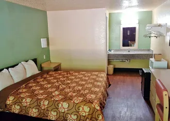Mentor Home Inn hotel thumbnail 6
