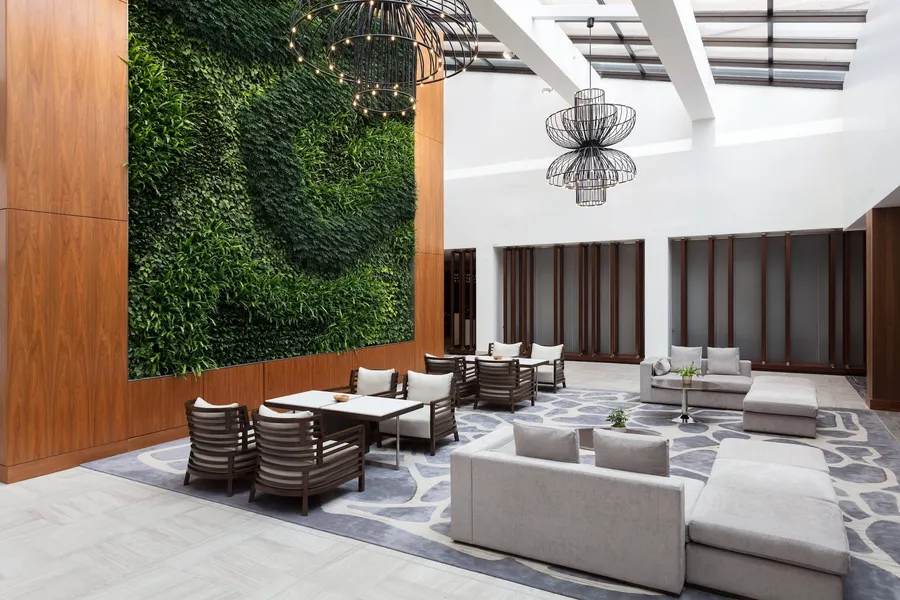 Long Island Marriott hotel detail image 2