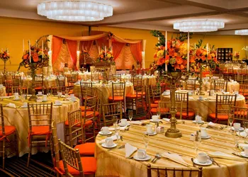 Long Island Marriott hotel thumbnail 5