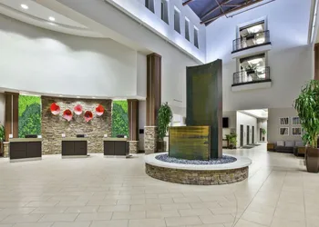 Embassy Suites Columbus-Airport hotel thumbnail 4