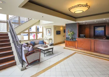 Monterey Bay Inn hotel thumbnail 3