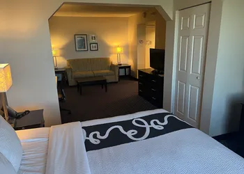 La Quinta by Wyndham Denver Englewood Tech Center hotel thumbnail 5