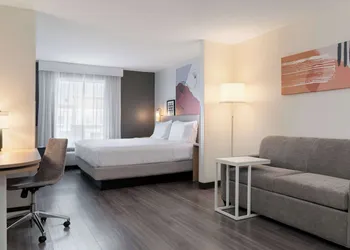 Spark by Hilton Savannah South I-95 hotel thumbnail 6