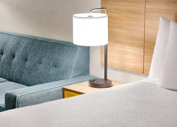 Days Inn by Wyndham Paris hotel thumbnail 7
