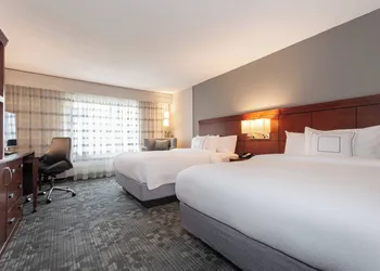 Courtyard by Marriott Charlotte Lake Norman hotel thumbnail 7