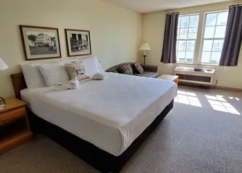 Amish Inn hotel thumbnail 7