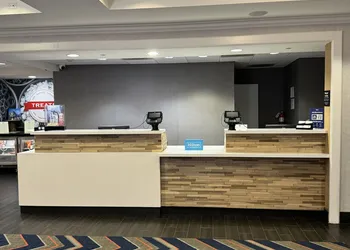 Hampton Inn & Suites Tallahassee I-10/Thomasville Road, FL hotel thumbnail 2