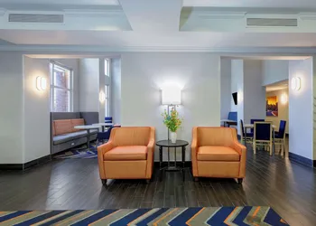 Hampton Inn & Suites Tallahassee I-10/Thomasville Road, FL hotel thumbnail 4