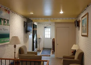 Clarysville Motel hotel thumbnail 7