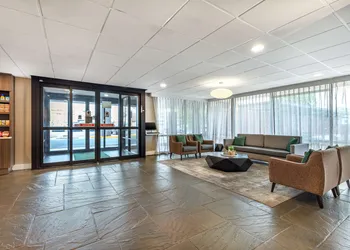 Best Western Plus Laurel hotel thumbnail 2