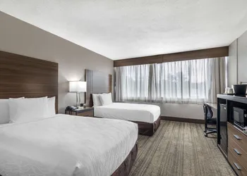 Best Western Plus Laurel hotel thumbnail 8