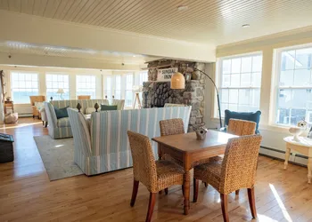 The Beach House Inn hotel thumbnail 4