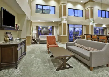 Hampton Inn & Suites Plattsburgh hotel thumbnail 2