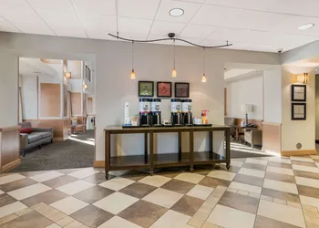 Hampton Inn & Suites Plattsburgh hotel thumbnail 4