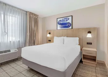 Sonesta Simply Suites Baltimore BWI Airport hotel thumbnail 5