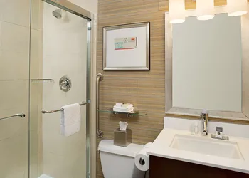 DoubleTree Hotel Baltimore - BWI Airport hotel thumbnail 5