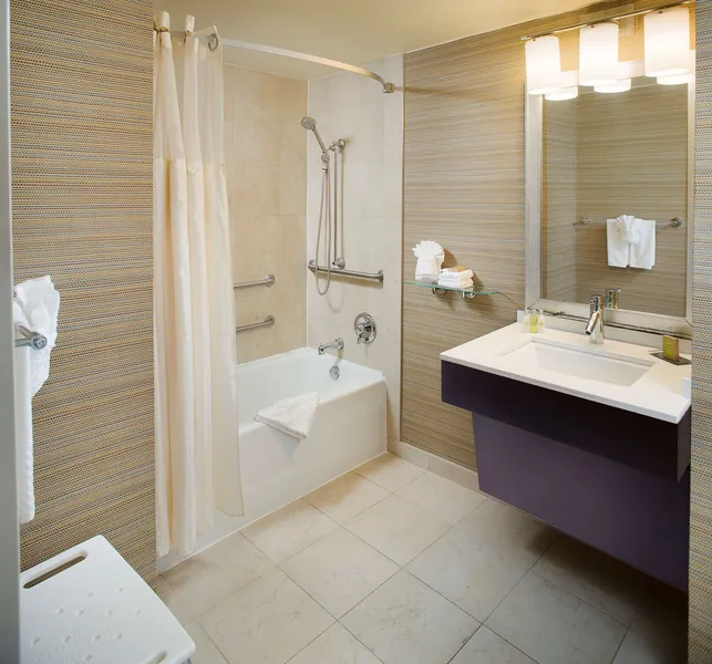 DoubleTree Hotel Baltimore - BWI Airport hotel detail image 6