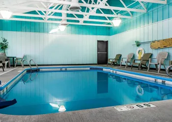 Comfort Suites Miamisburg - Dayton South hotel thumbnail 3