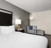 Holiday Inn & Suites Albuquerque Airport by IHG hotel detail image 7