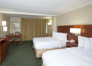 The Spinnaker Hotel hotel thumbnail 7
