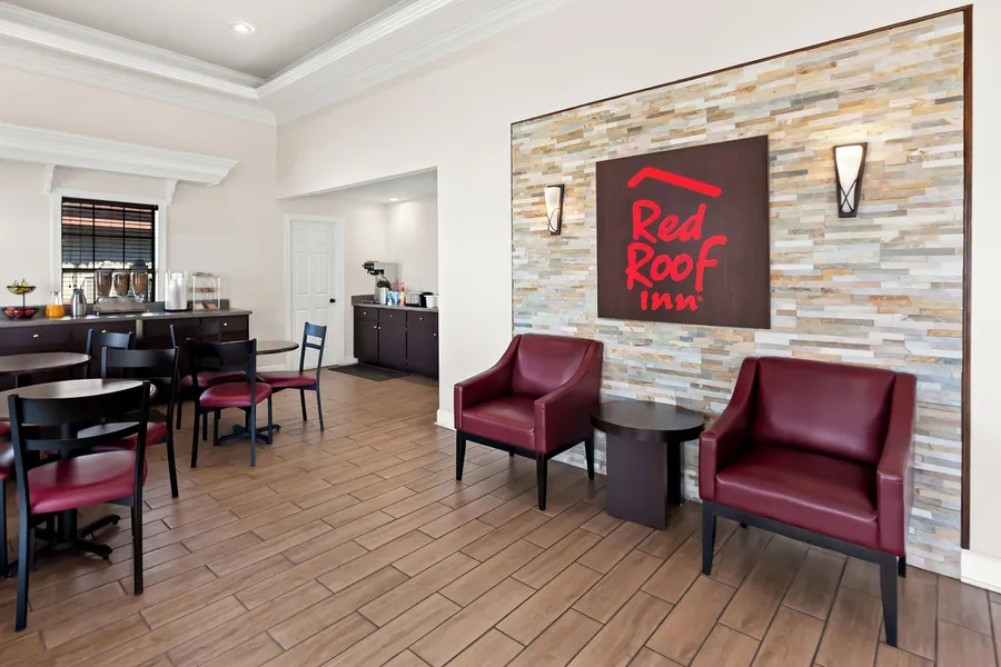 Red Roof Inn Muscle Shoals hotel detail image 2
