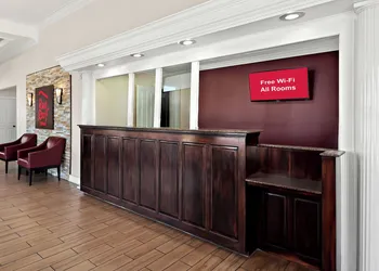 Red Roof Inn Muscle Shoals hotel thumbnail 3