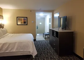 Holiday Inn Poughkeepsie by IHG hotel thumbnail 4