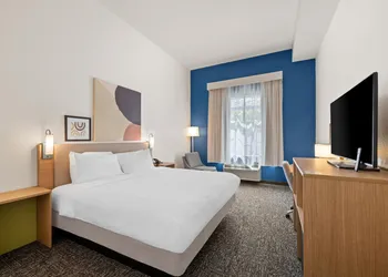 Spark by Hilton Homewood Birmingham hotel thumbnail 7