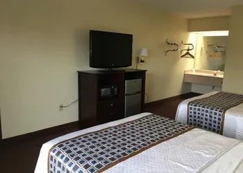 Havelock Inn & Suites hotel thumbnail 6