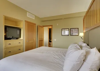 Predator Ridge Resort hotel thumbnail 8