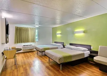 Motel 6 Danvers, MA - Boston North hotel thumbnail 5