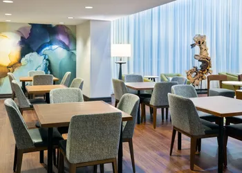 Hampton Inn & Suites Sarasota/Lakewood Ranch hotel thumbnail 6