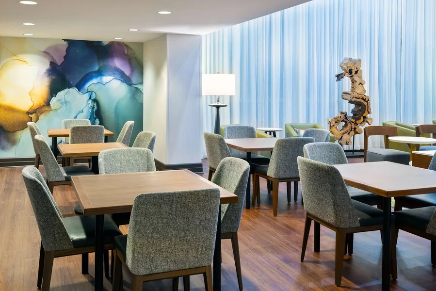Hampton Inn & Suites Sarasota/Lakewood Ranch hotel detail image 6