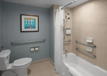 Hyatt Place Portland Airport hotel thumbnail 8